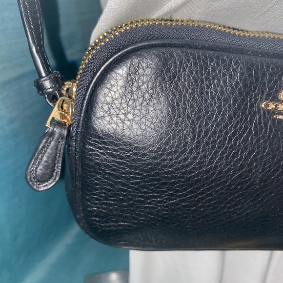 Coach Double Zip Crossbody - Picture 15 of 16